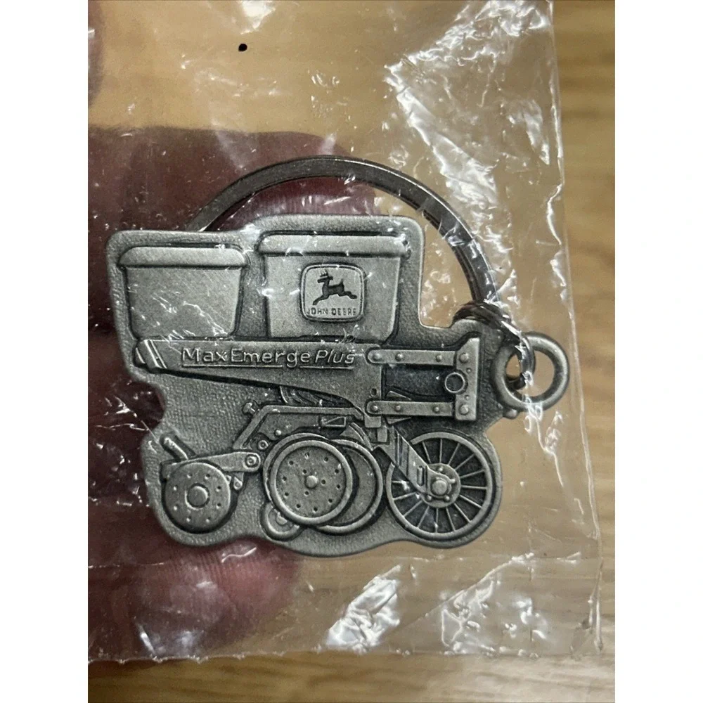 John Deere Seeding MaxEmerge Plus Planter Pewter Key Chain Ring Collectible